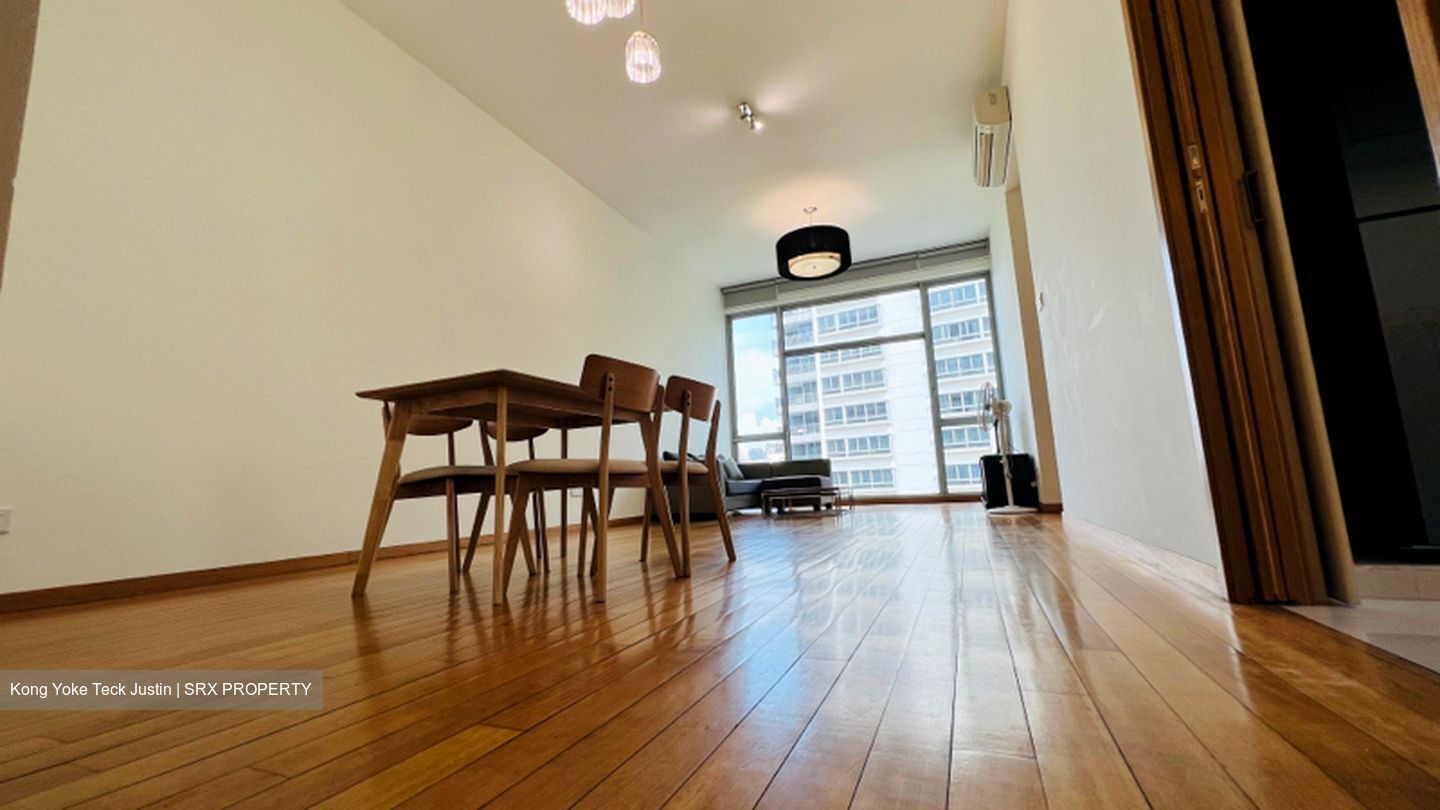 The Metz (D9), Condominium For Rent 95326911